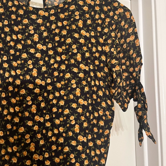 Reformation Dress size 2 - Picture 2 of 3
